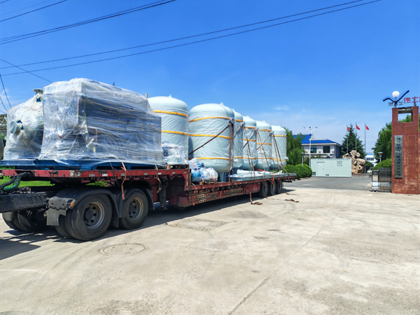 2套3000/98煤礦用注氮設(shè)備發(fā)貨了